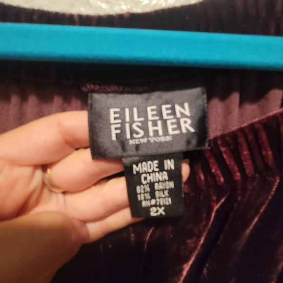 Eileen Fisher 2 piece velvet Plum Sleeveless top Size 1X with Skirt Size 2X - Picture 12 of 15